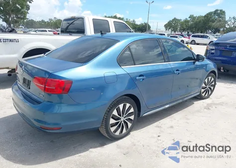 2015 Volkswagen Jetta Hybrid Sel Premium from USA, damaged, VIN 3VW637AJXFM402709